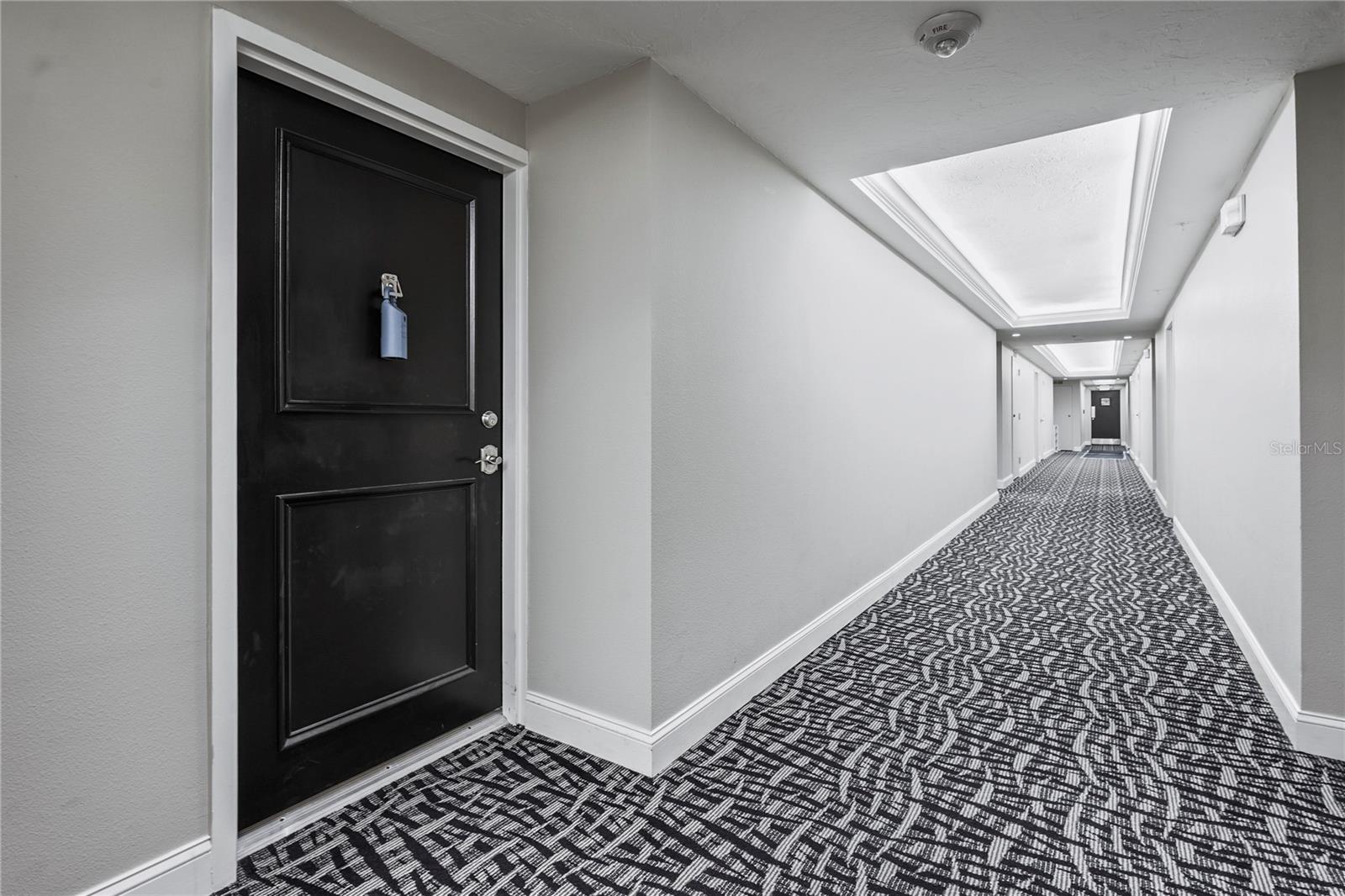 DOLPHIN TOWER - Residential