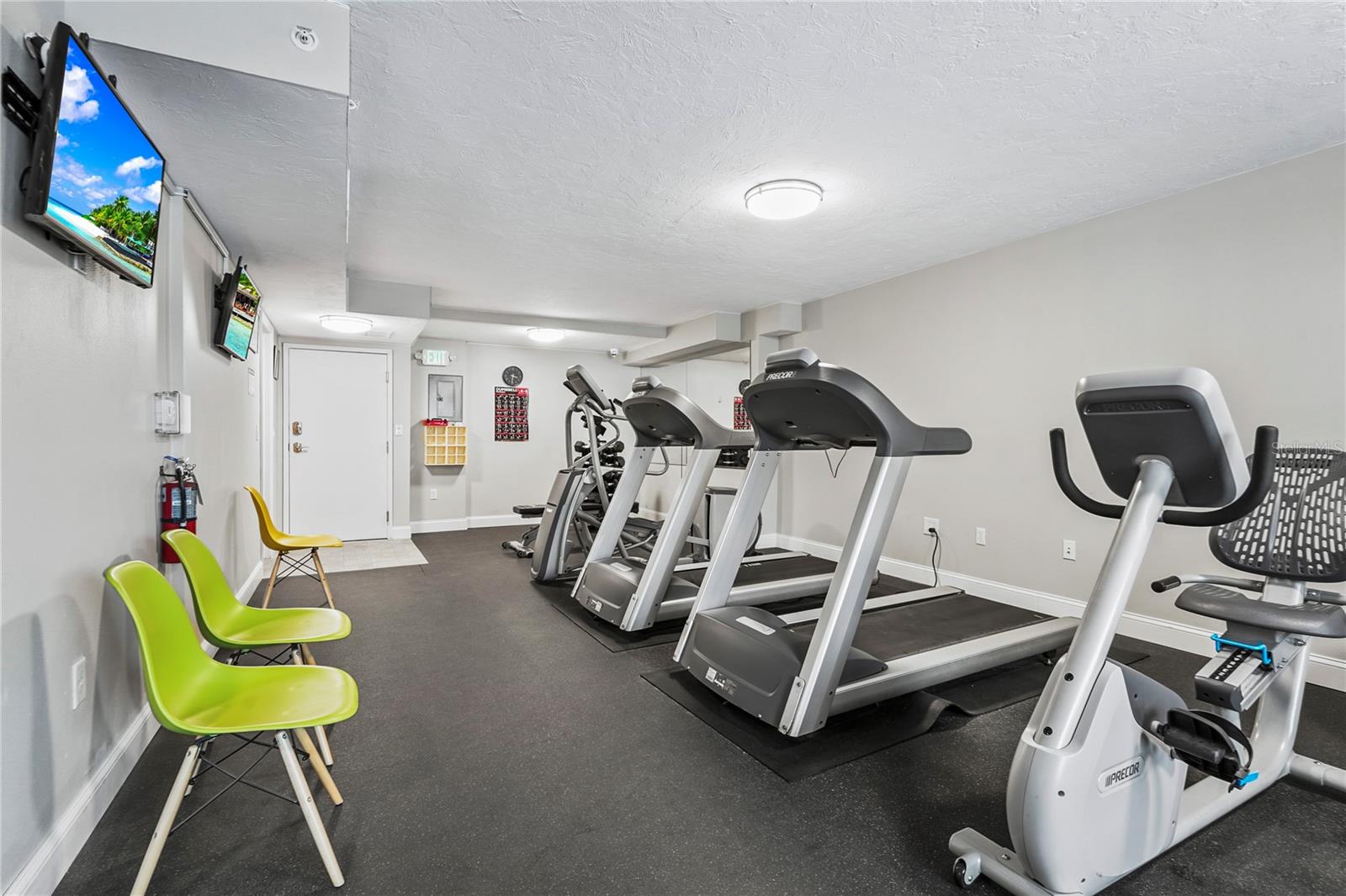 DOLPHIN TOWER - Residential