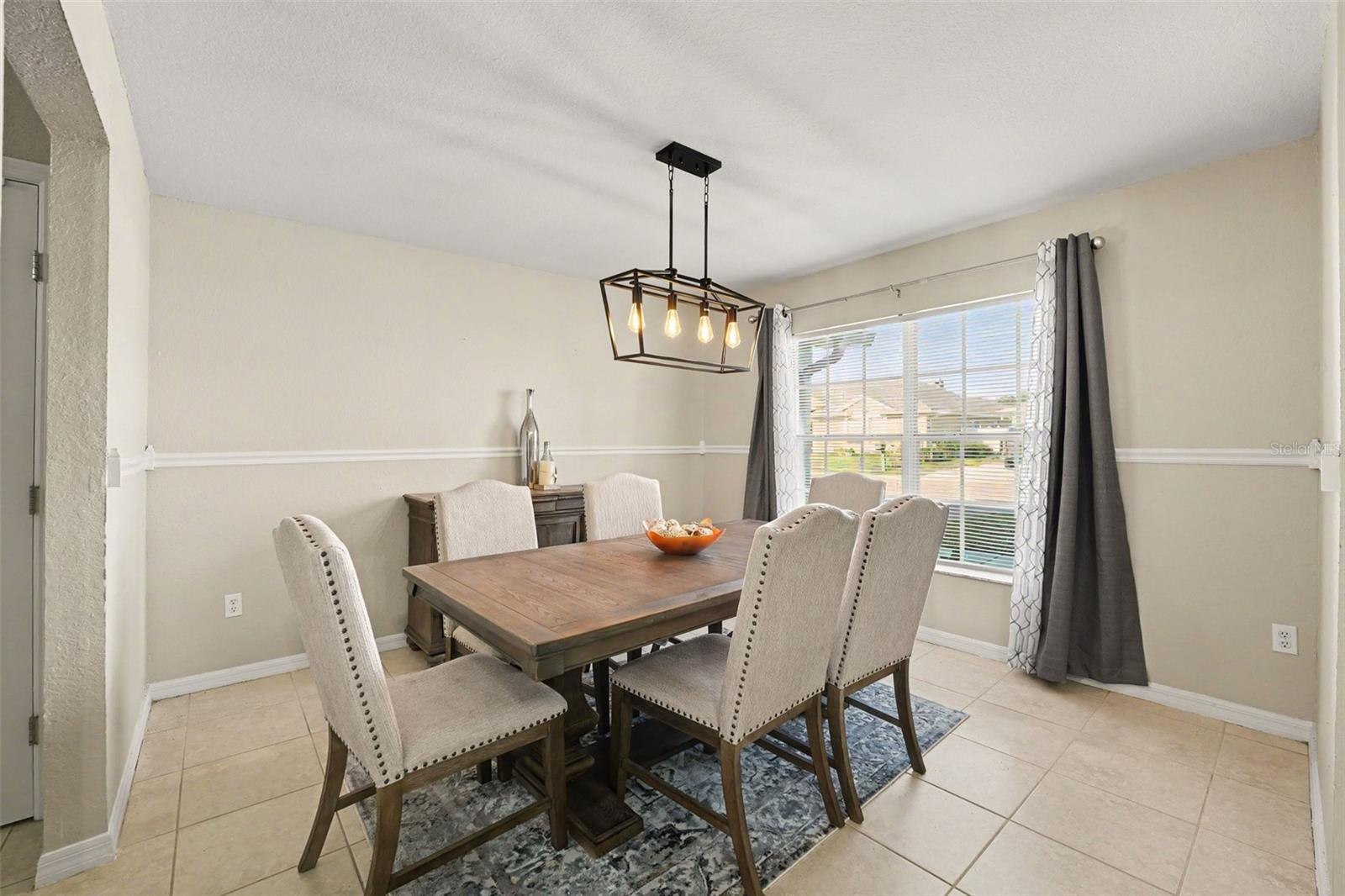 Casas a venda 2 - Jen Dantas 8791 FORT SOCRUM VILLAGE WAY