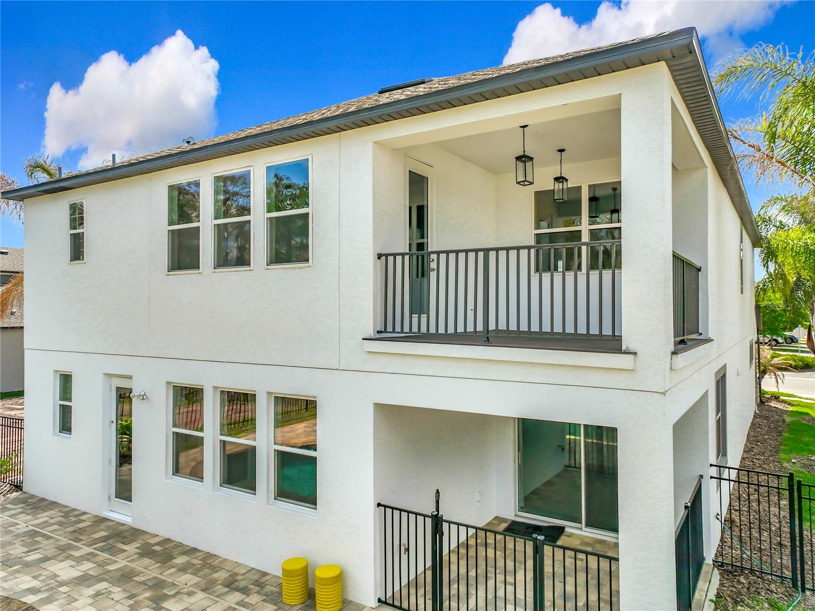 ENCORE/OVATION PH 1 - Residential Lease