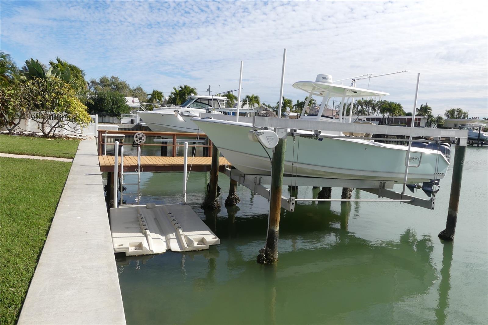 CAPRI ISLE SUB - Residential