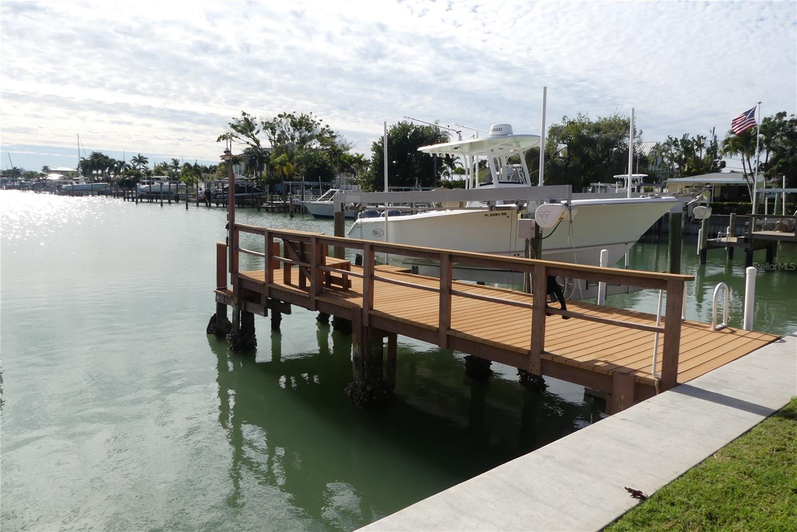 CAPRI ISLE SUB - Residential