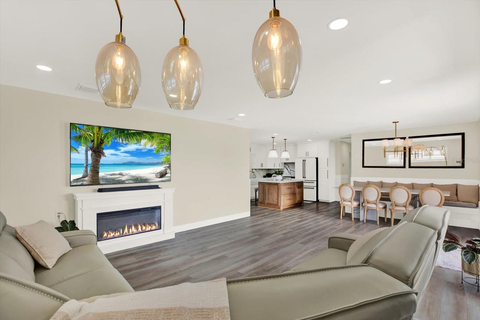 CAPRI ISLE SUB - Residential