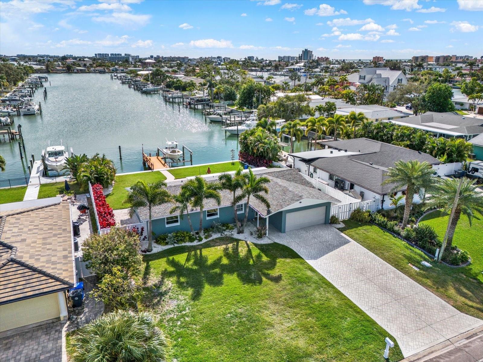 CAPRI ISLE SUB - Residential