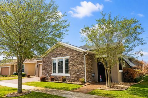 Photo of 168 Silver Maple Road, Groveland, FL 34736 (MLS # G5106032)