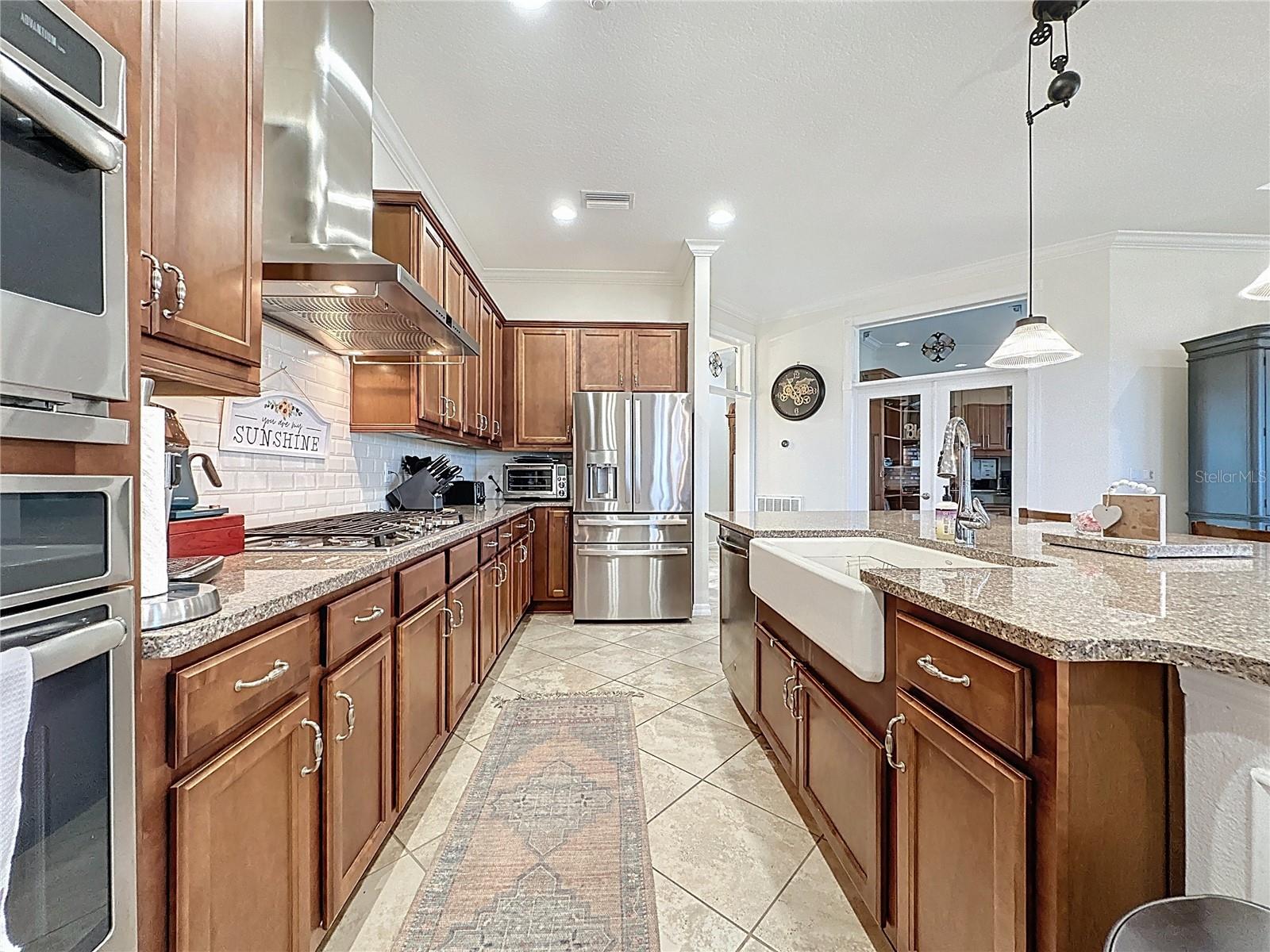 CASCADES OF GROVELAND (TRILOGY) - Residential