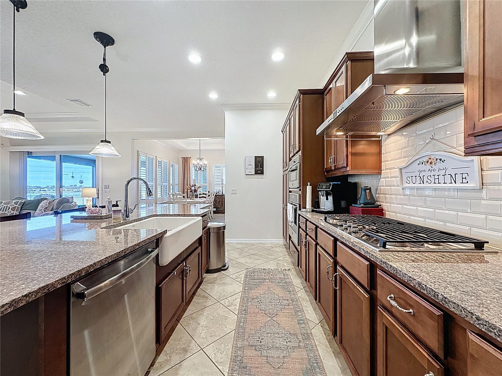 CASCADES OF GROVELAND (TRILOGY) - Residential