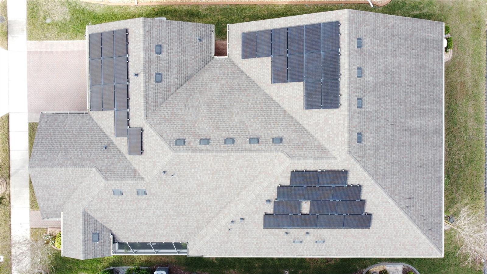 CASCADES OF GROVELAND (TRILOGY) - Residential