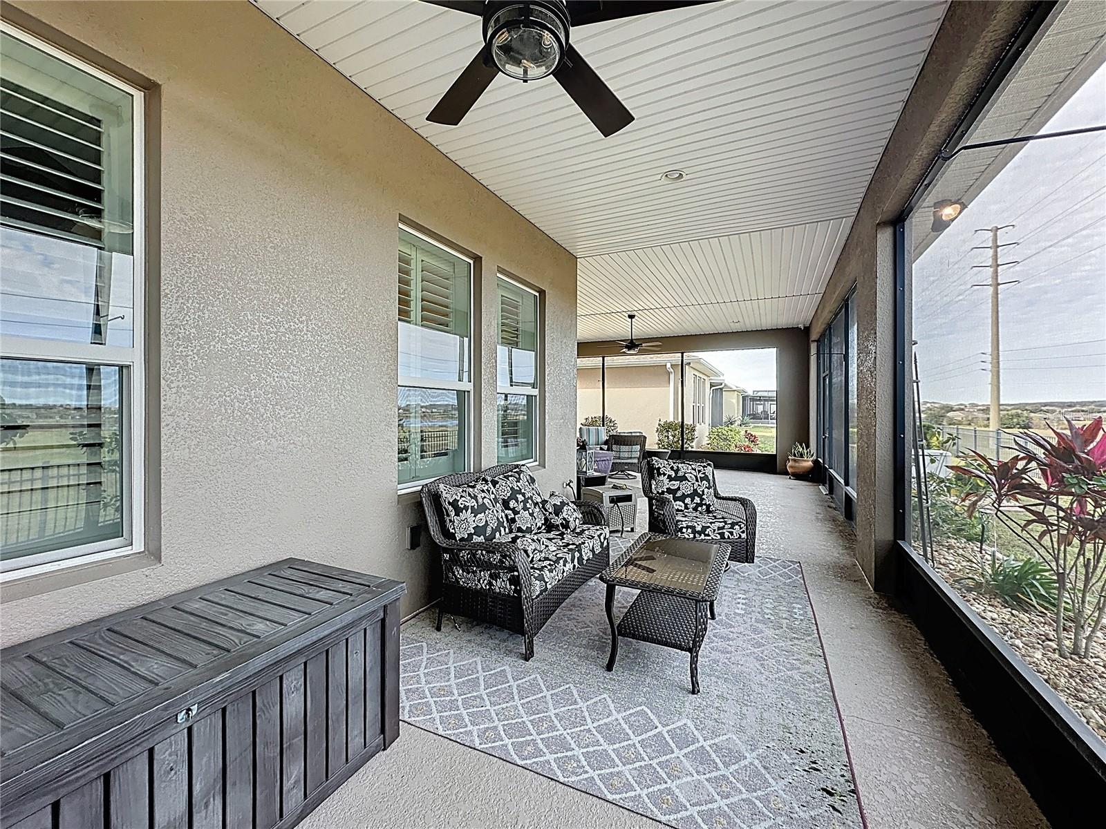 CASCADES OF GROVELAND (TRILOGY) - Residential