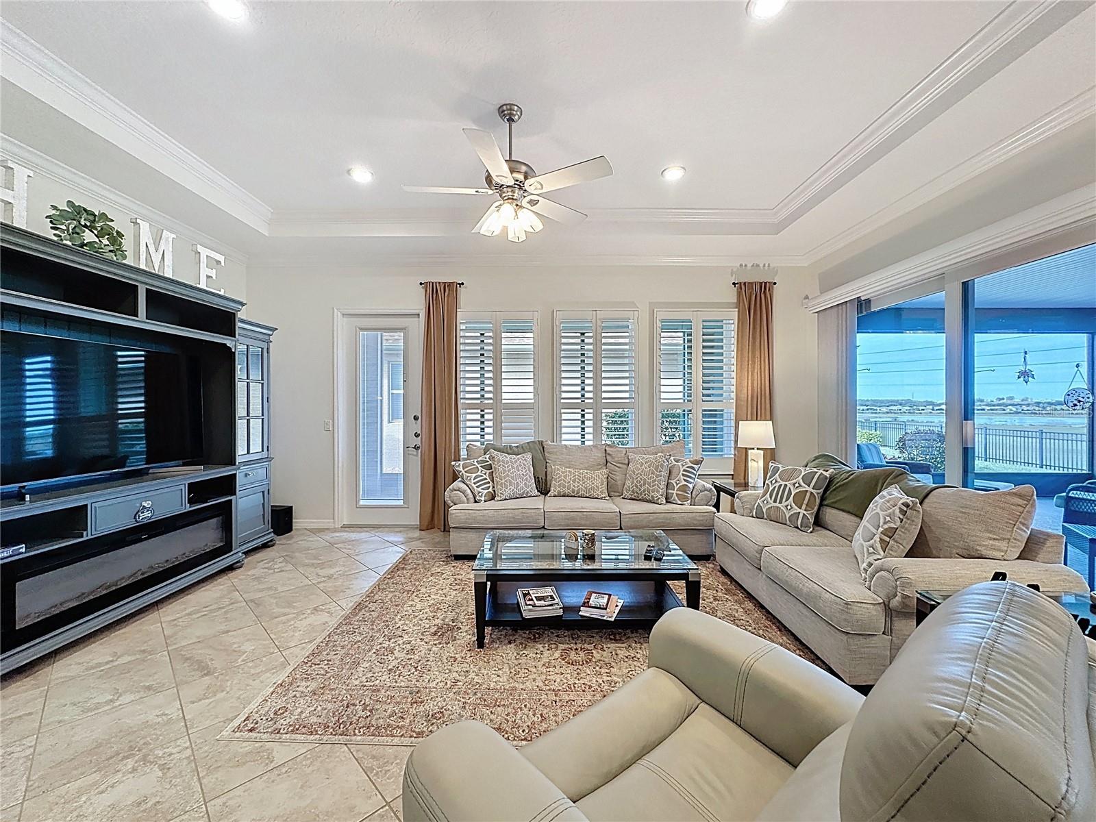 CASCADES OF GROVELAND (TRILOGY) - Residential