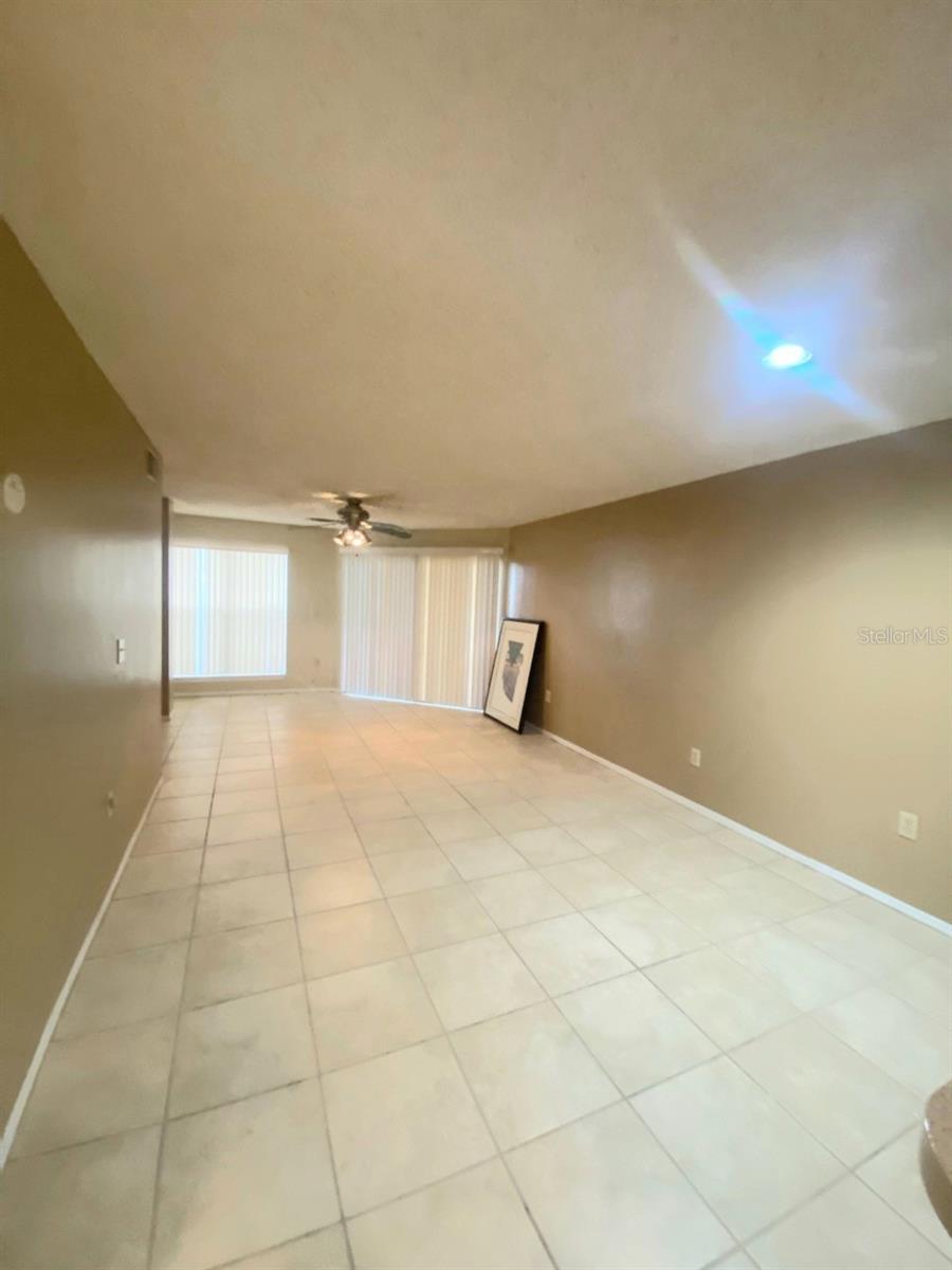 THE LANDINGS OF TAMPA A CONDOM - Residential Lease