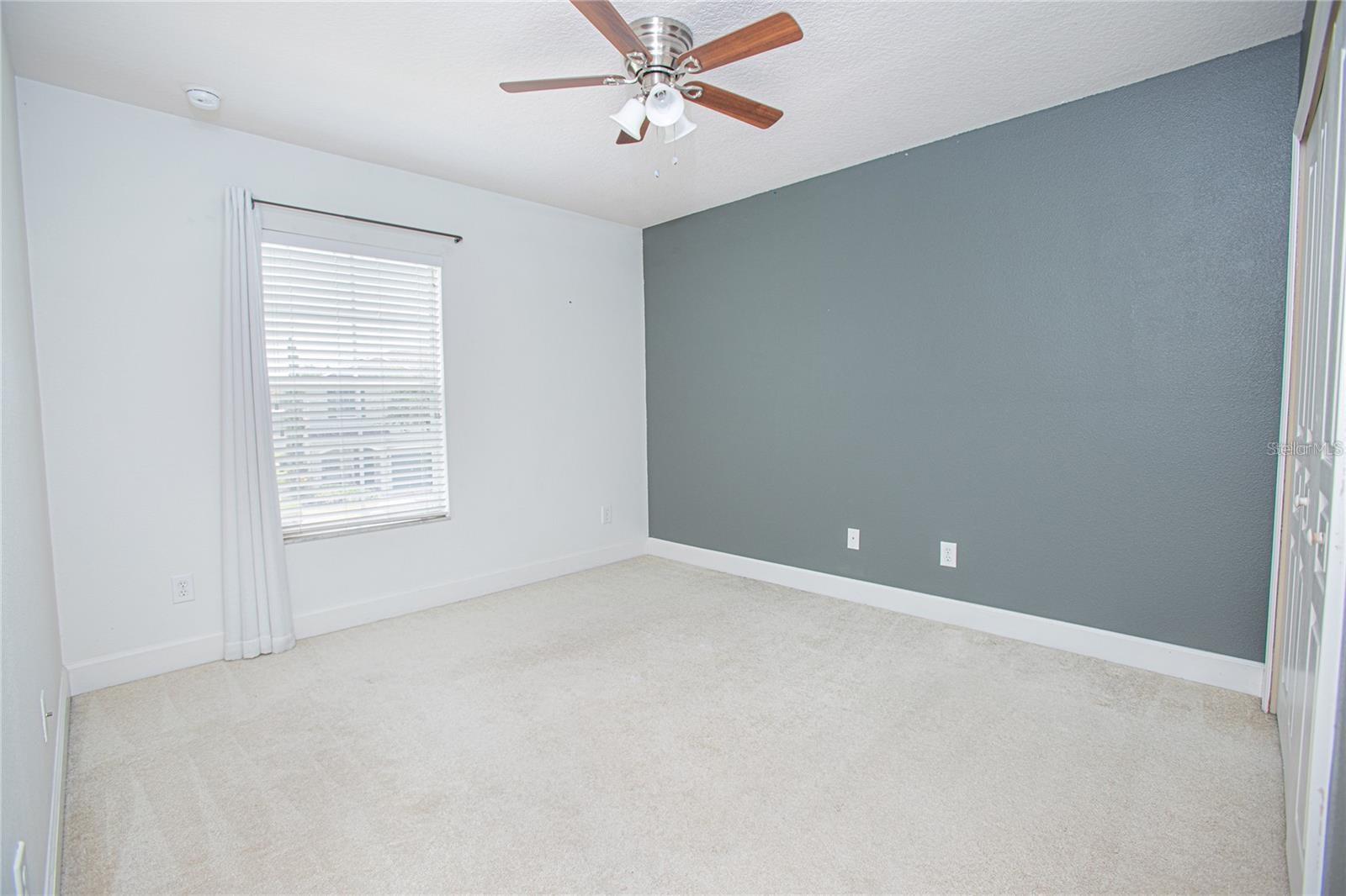 SAVANNAH LNDGS - Residential