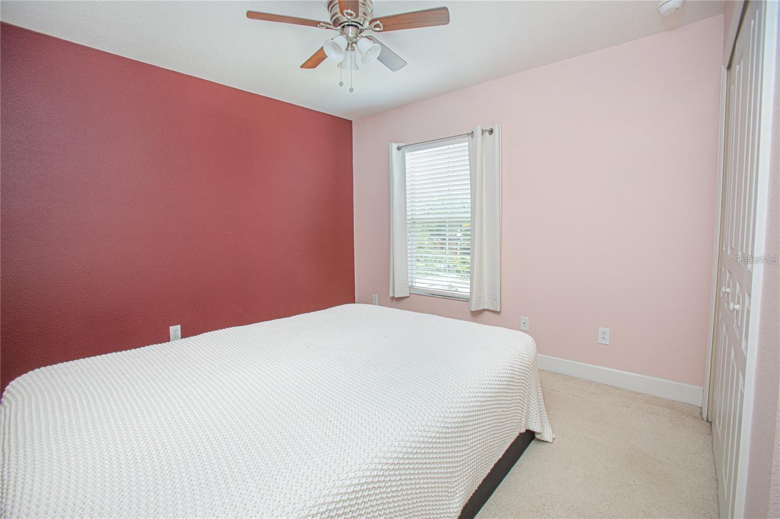 SAVANNAH LNDGS - Residential