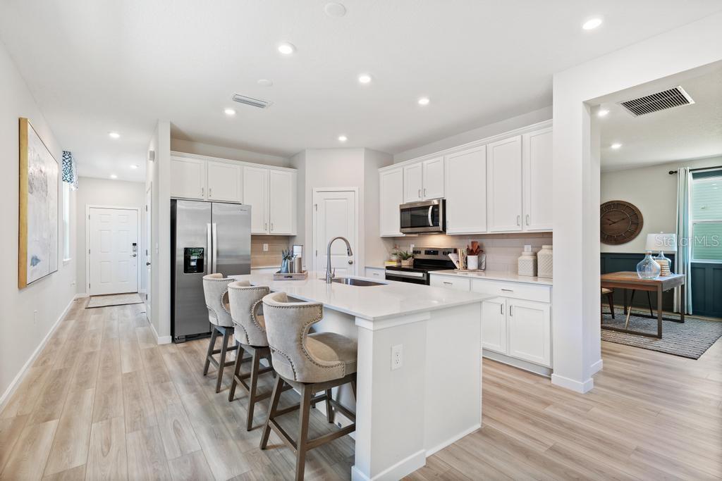 SEMINOLE PALMS PH 1 - Residential