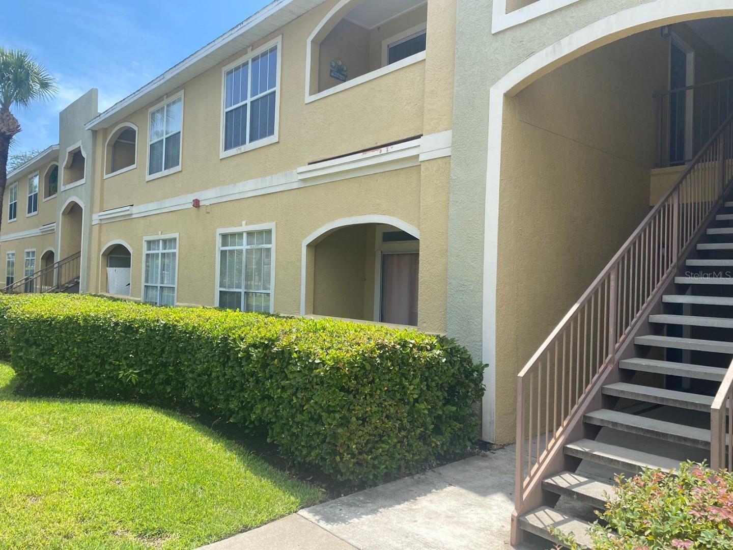 View CLEARWATER, FL 33756 condo