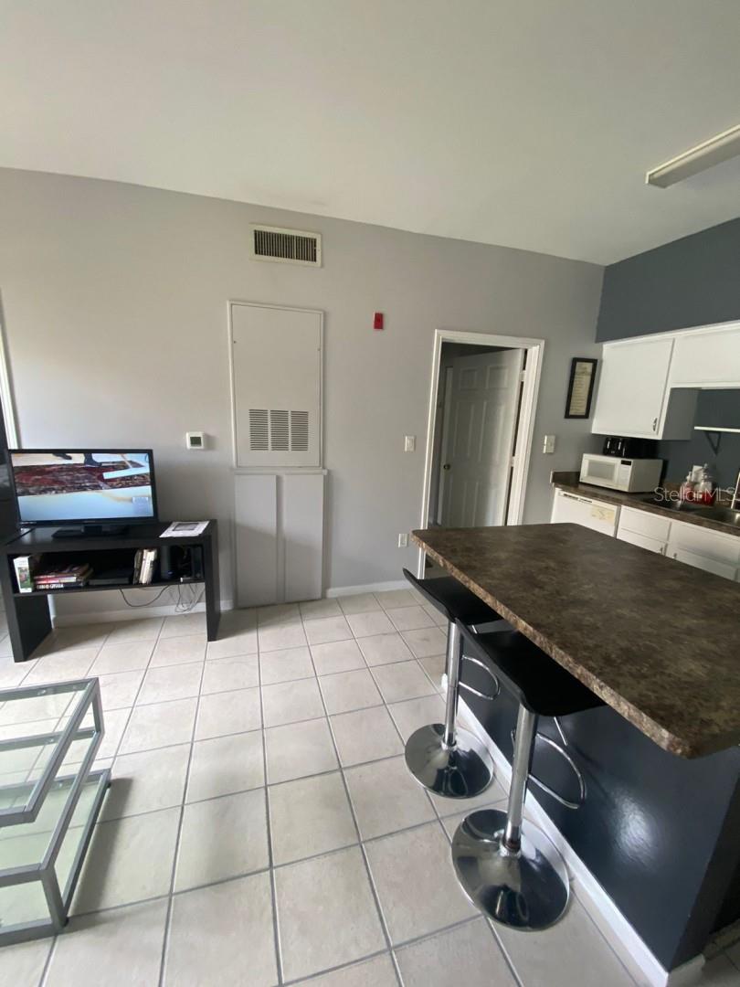 Photo 9 of 50 of 1240 S MISSOURI AVENUE 415 condo