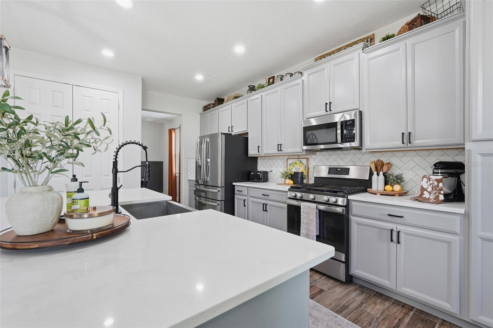 ARDMORE RESERVE PH IV A REP - Residential