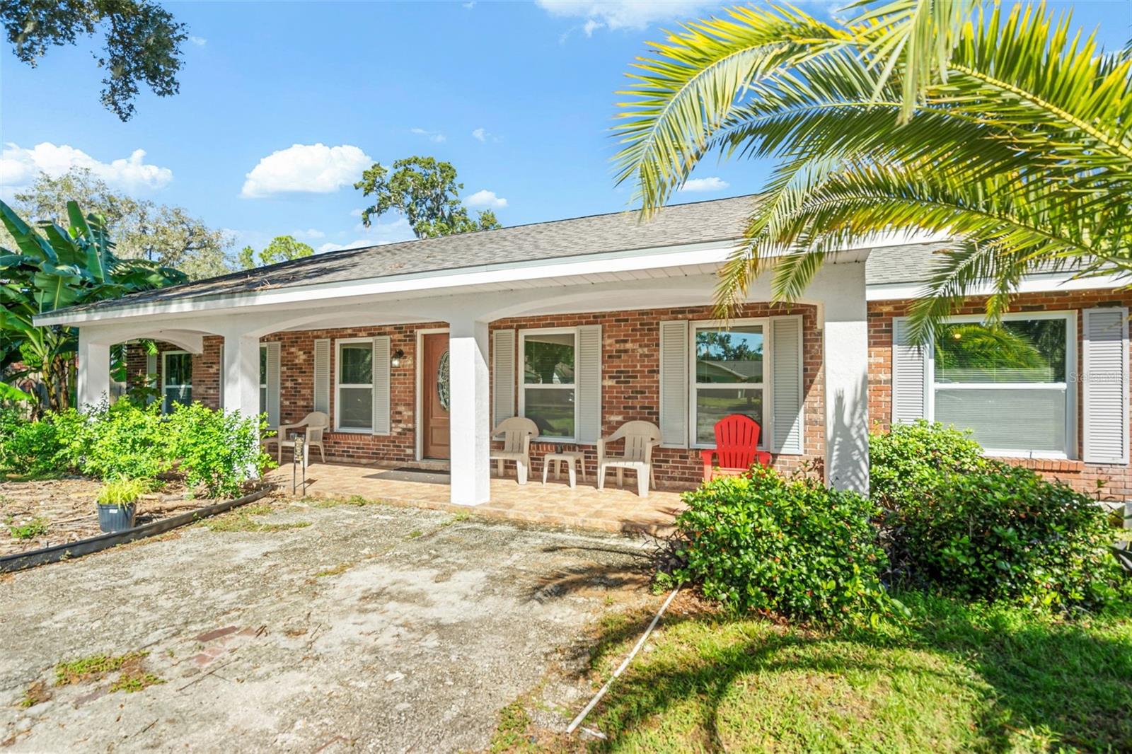 334 HOLLOWTREE DRIVE