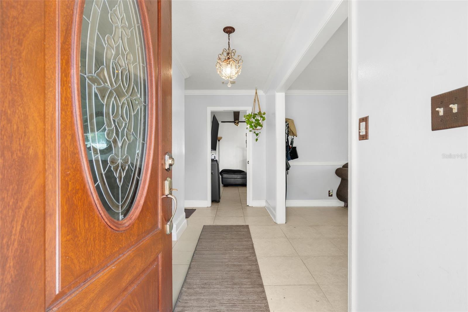 334 HOLLOWTREE DRIVE