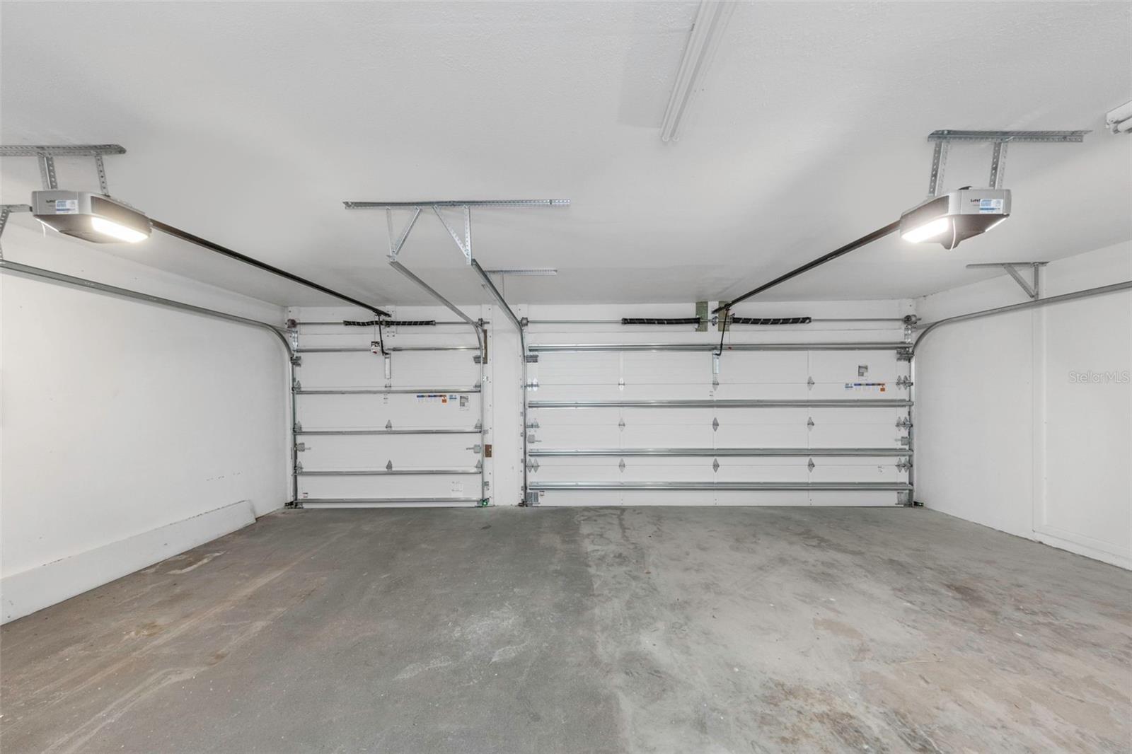 BAYPORT VILLAGE - Residential