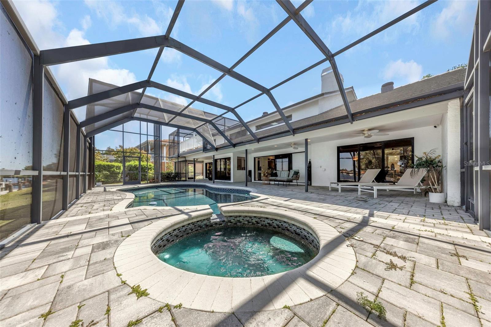 BAYPORT VILLAGE - Residential