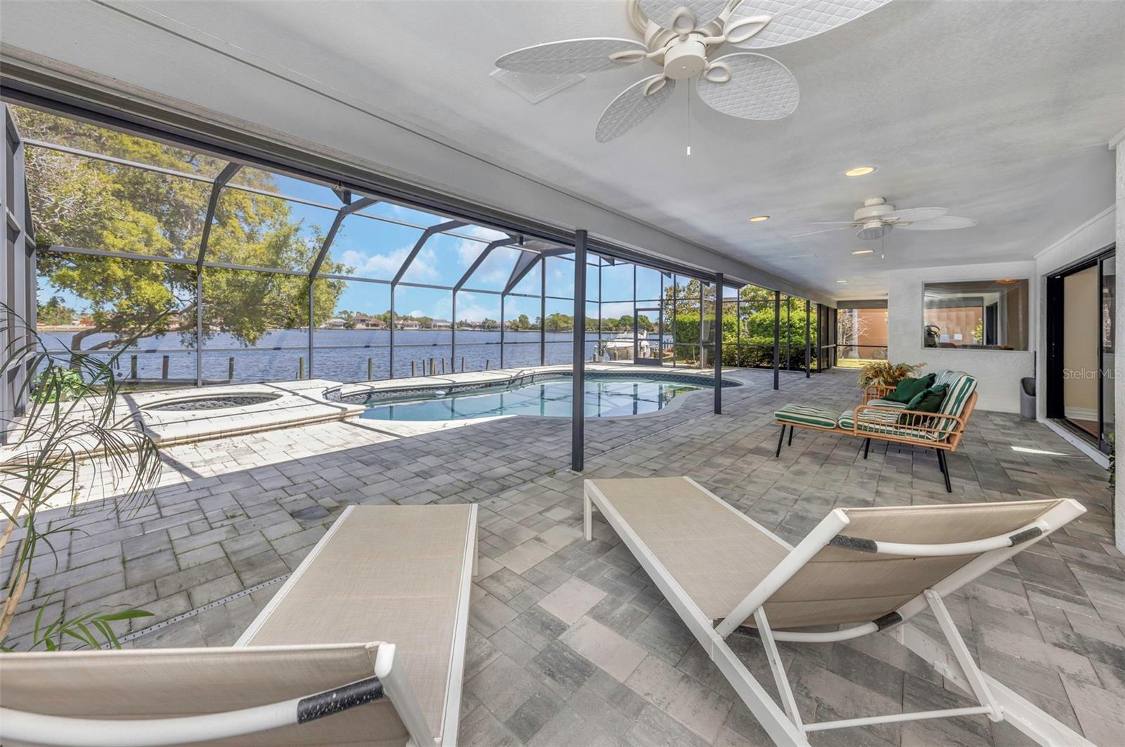 BAYPORT VILLAGE - Residential