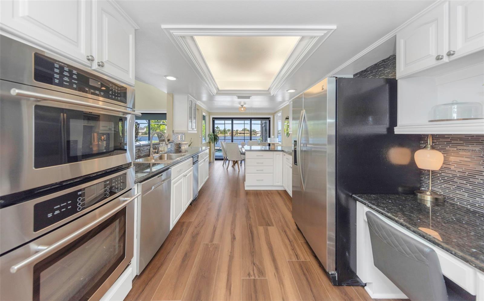 BAYPORT VILLAGE - Residential