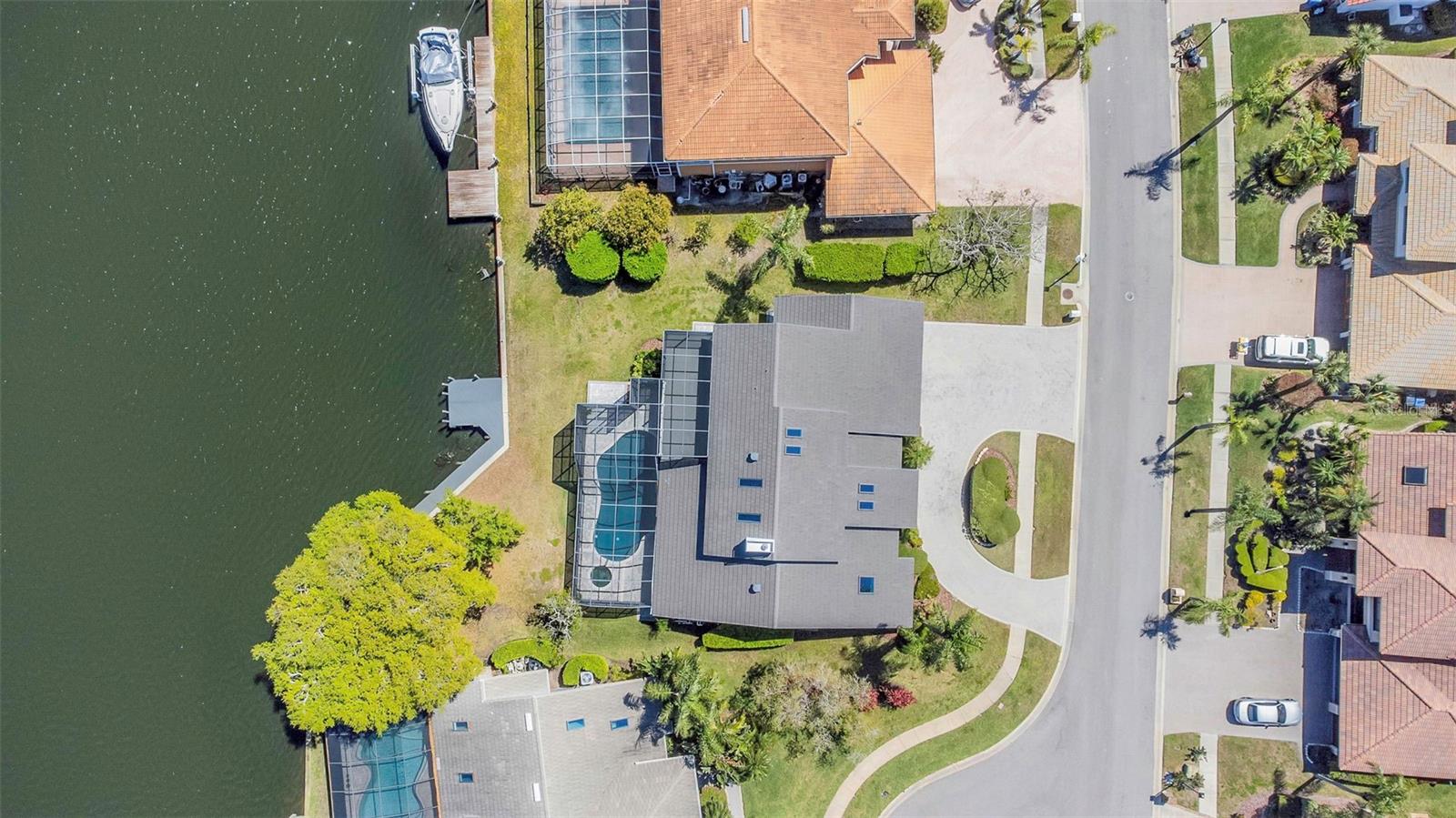 BAYPORT VILLAGE - Residential