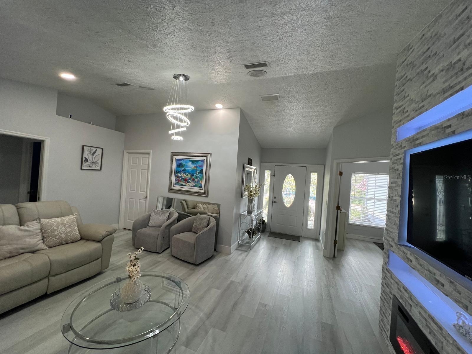 SPRING HILL - Residential