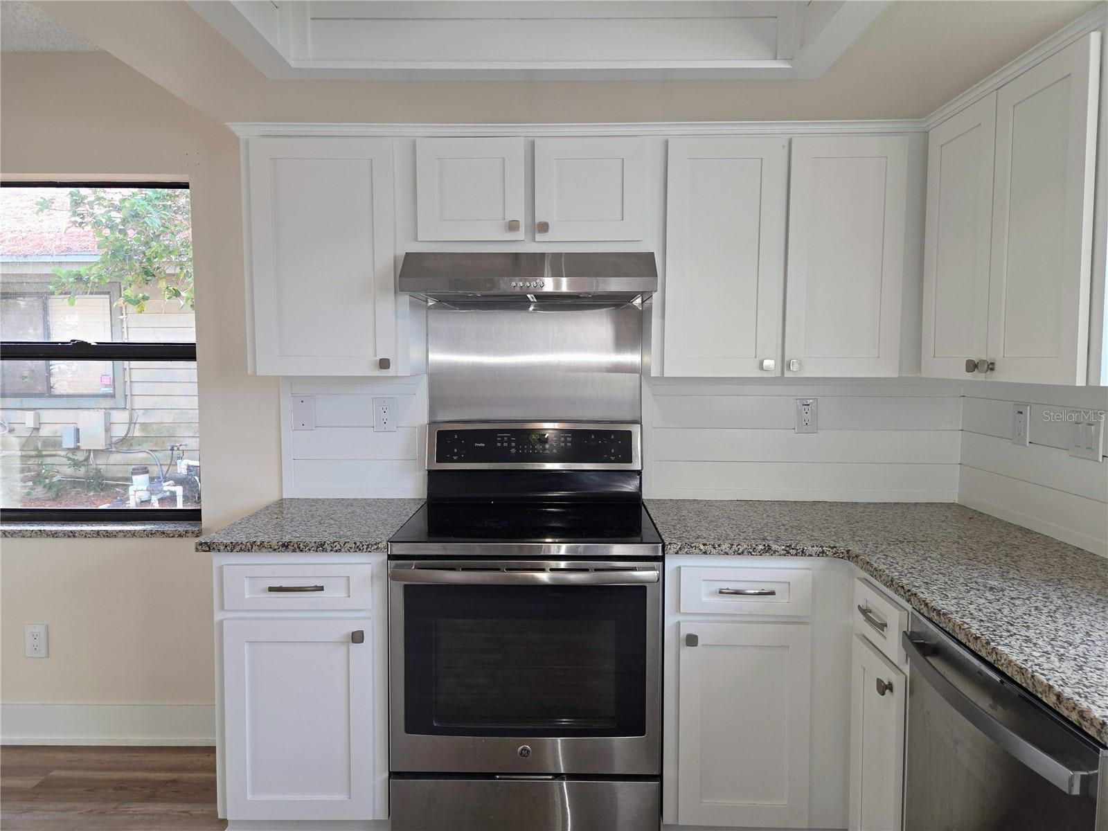 TALL PINES ESTATES PH IV - Residential Lease