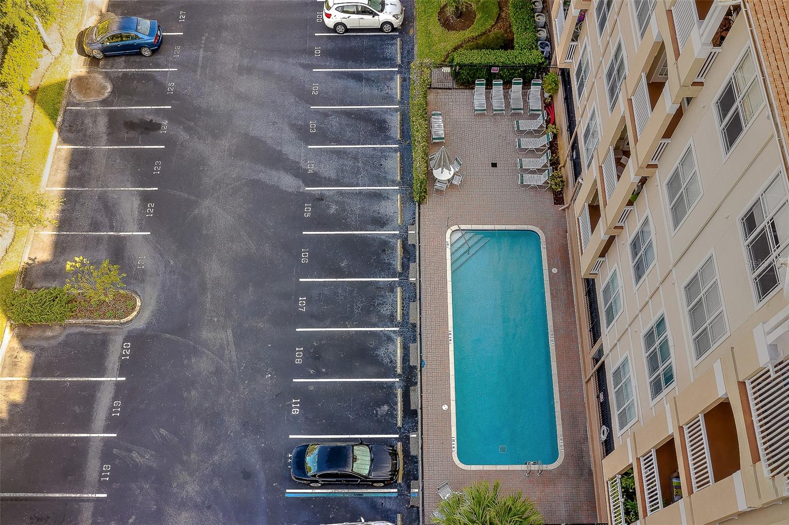 RESIDENCE AT RENAISSANCE - Residential Lease