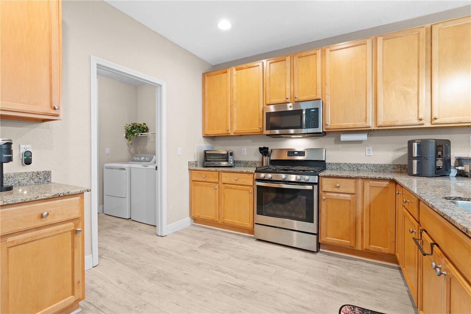 TOWNHOMES AT CYPRESS - Residential