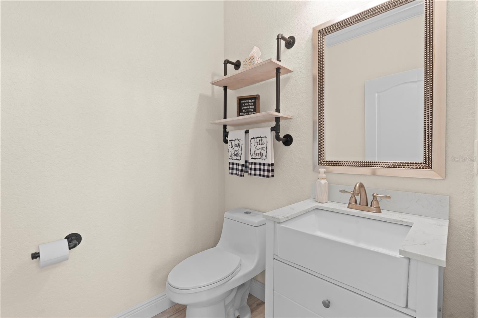 TOWNHOMES AT CYPRESS - Residential