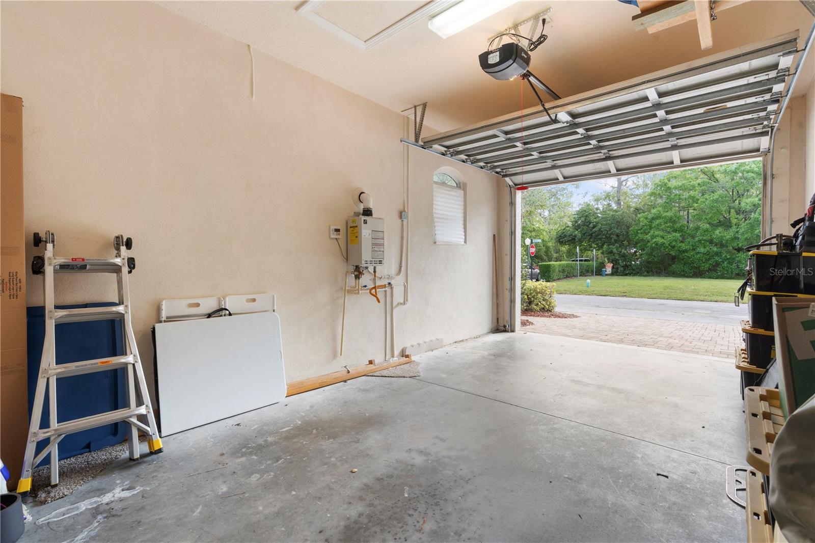 TOWNHOMES AT CYPRESS - Residential