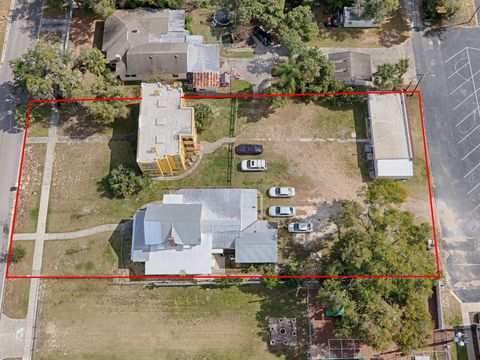 422 E CITRUS AVENUE EUSTIS FL 32726