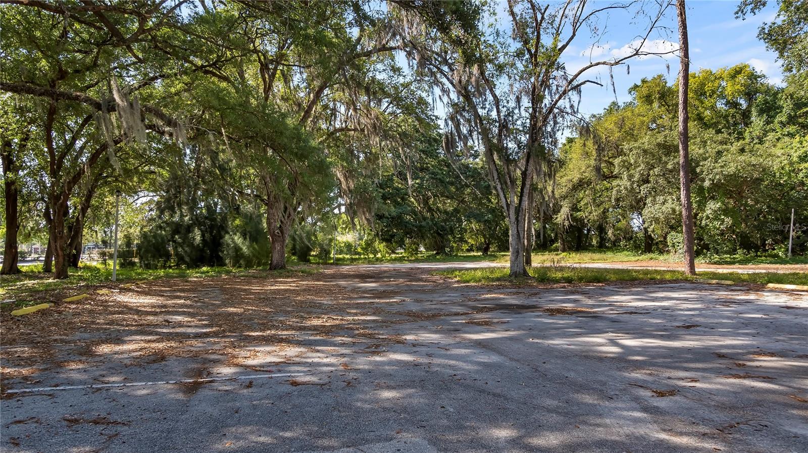 1500 N HOAGLAND BOULEVARD