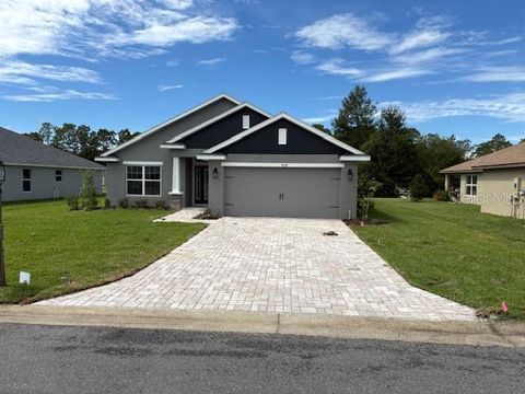 Photo of 7128 SW 179th Court Road, Dunnellon, FL 34432 (MLS # OM710418)