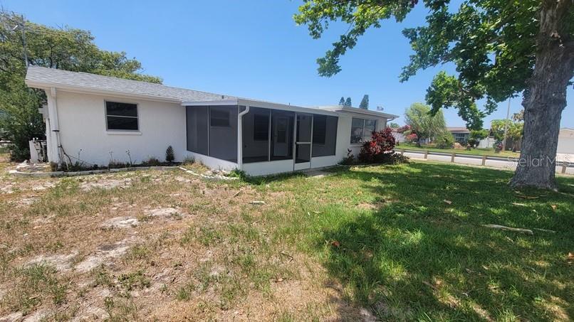 REGENCY PARK - Residential Lease