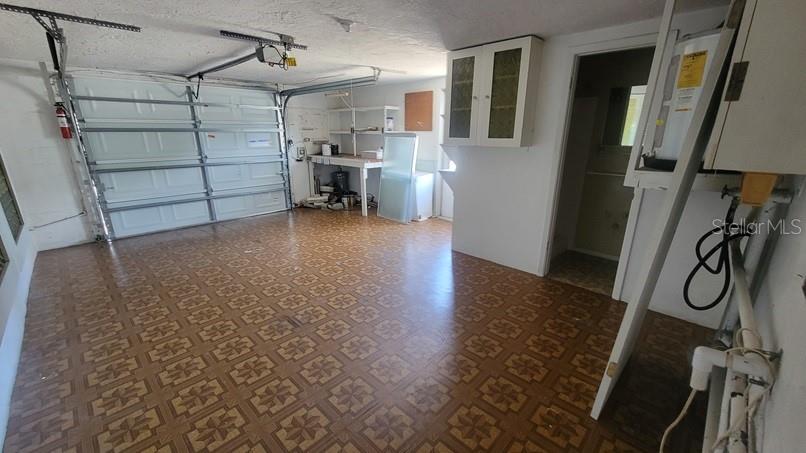 REGENCY PARK - Residential Lease
