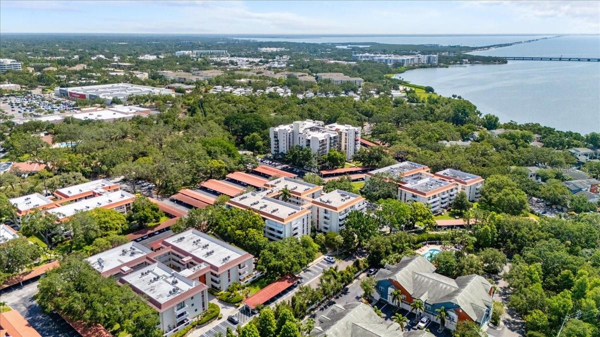 SEVILLE CONDO 11 - Residential