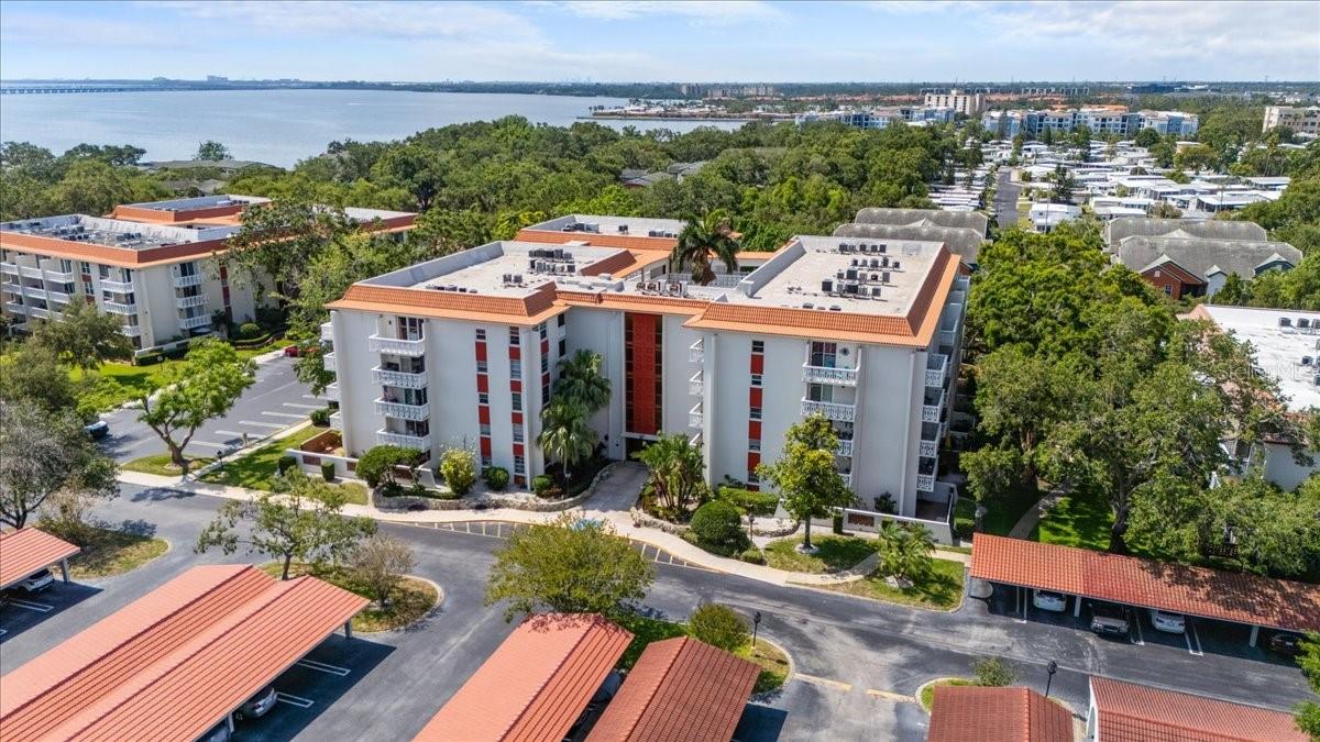 SEVILLE CONDO 11 - Residential