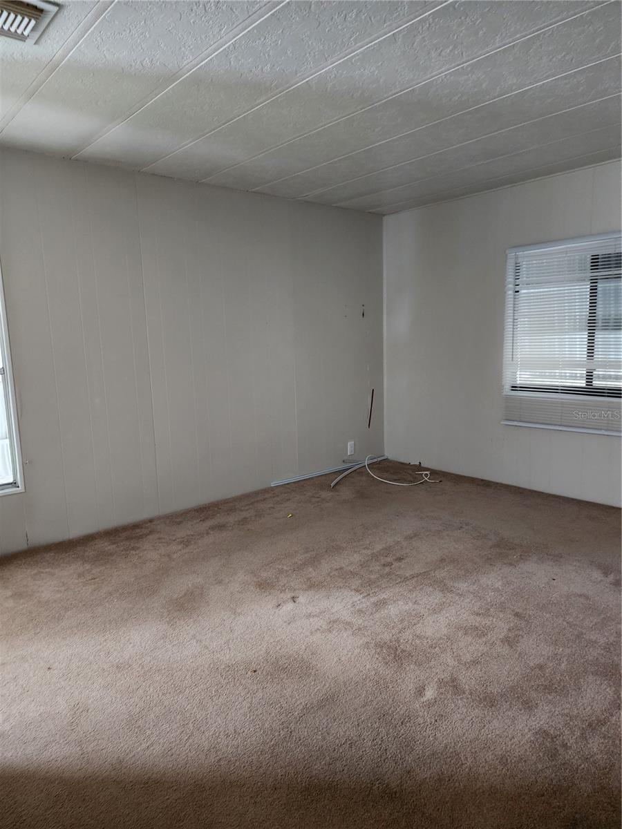 POLYNESIAN VILLAGE - Residential