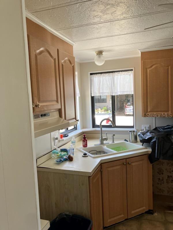 POLYNESIAN VILLAGE - Residential