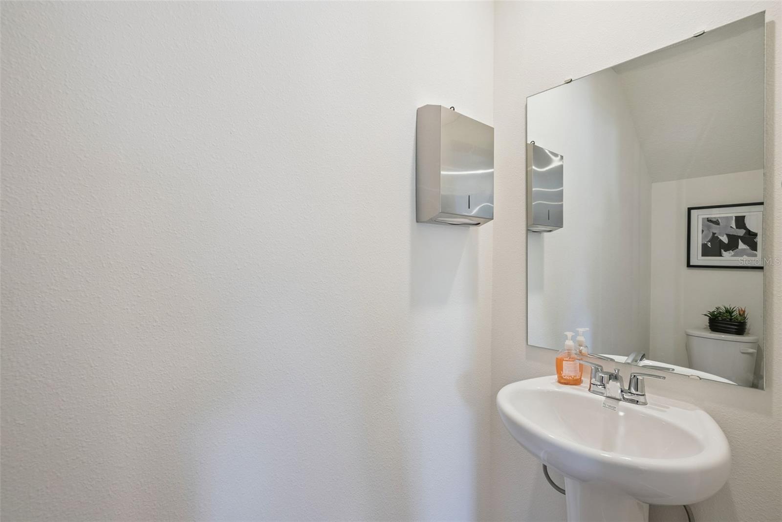 OAK POINTE - Residential