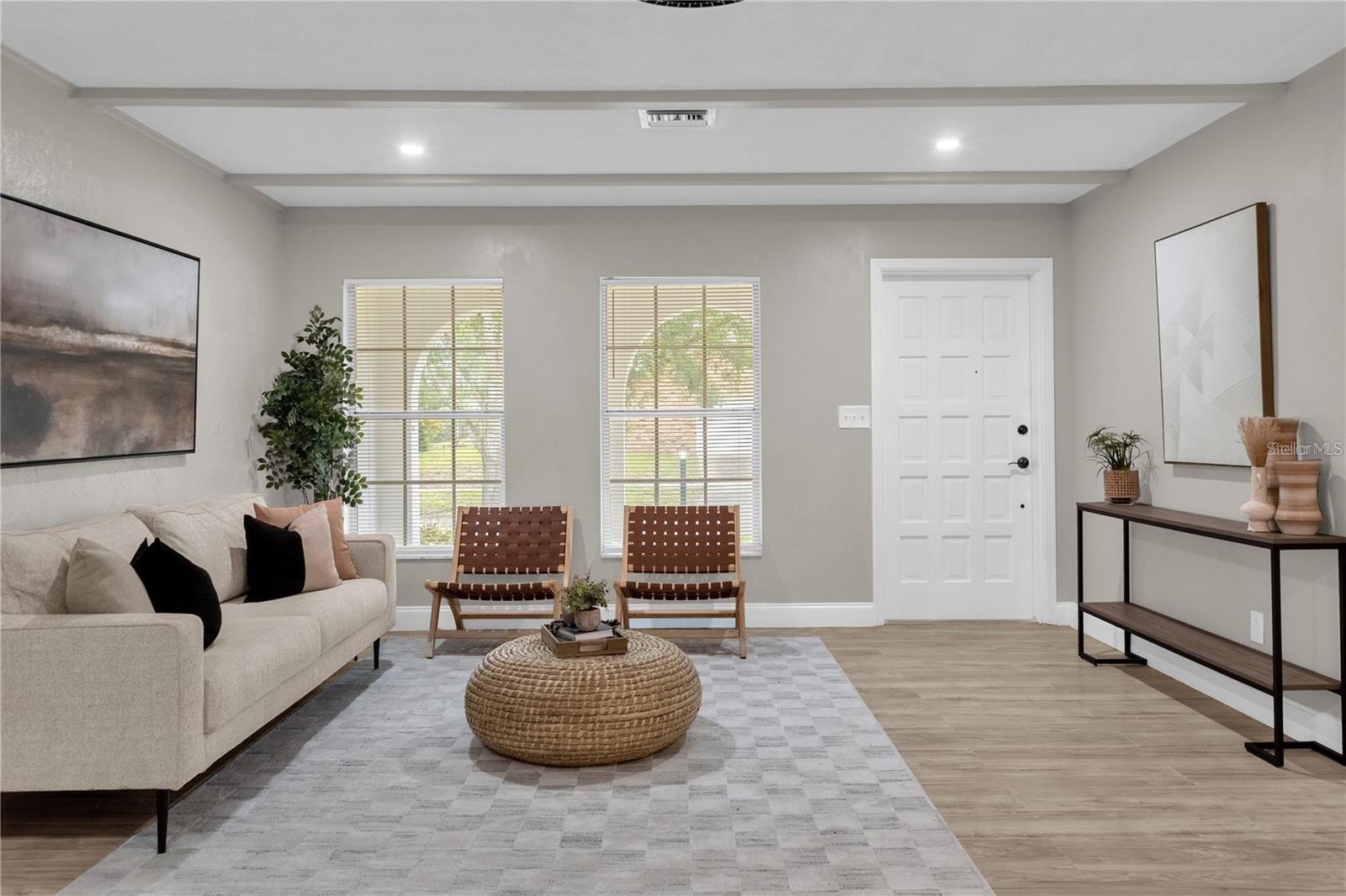 3052 SARATOGA DRIVE