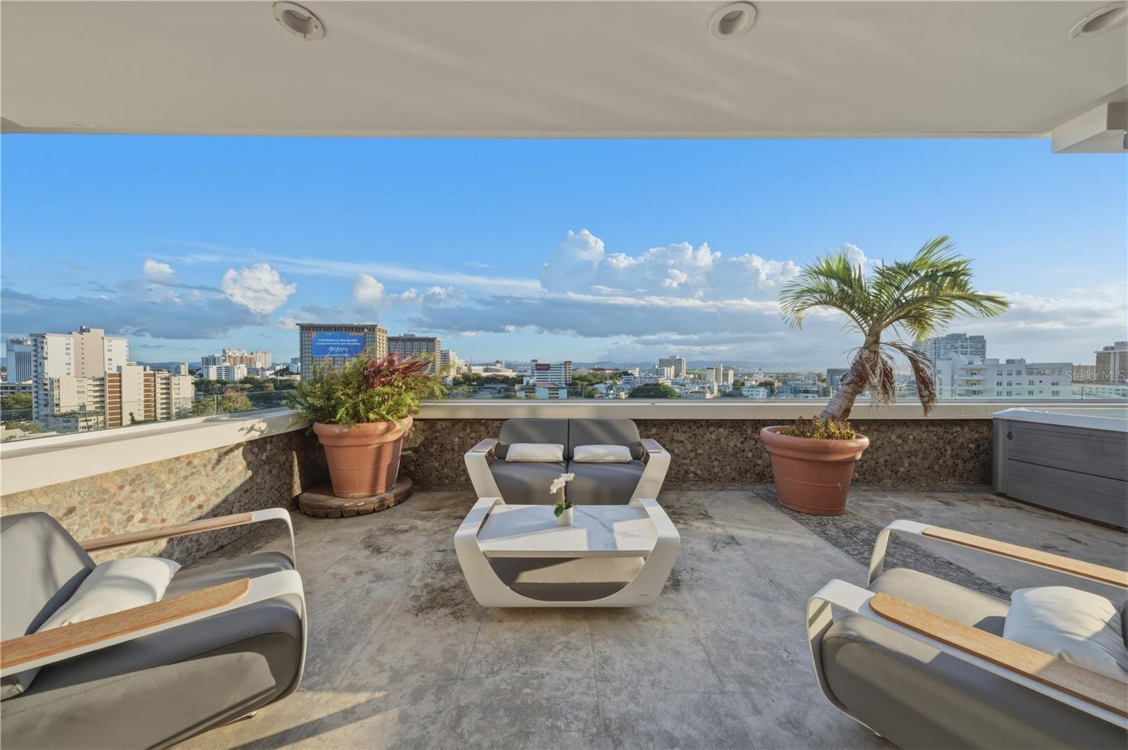 CONDADO - Residential