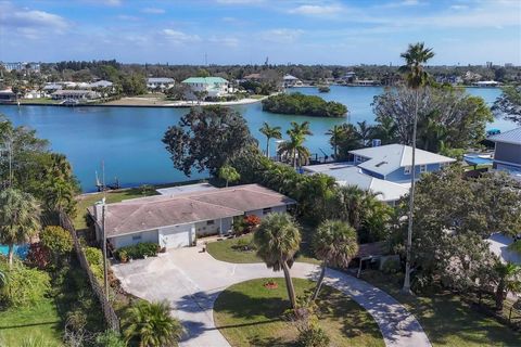 107 LOUELLA LANE NOKOMIS FL 34275