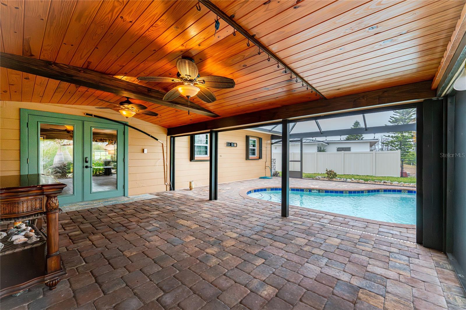 GROVE CITY TERRACE - Residential