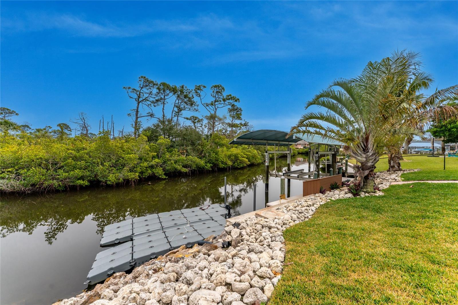 GROVE CITY TERRACE - Residential