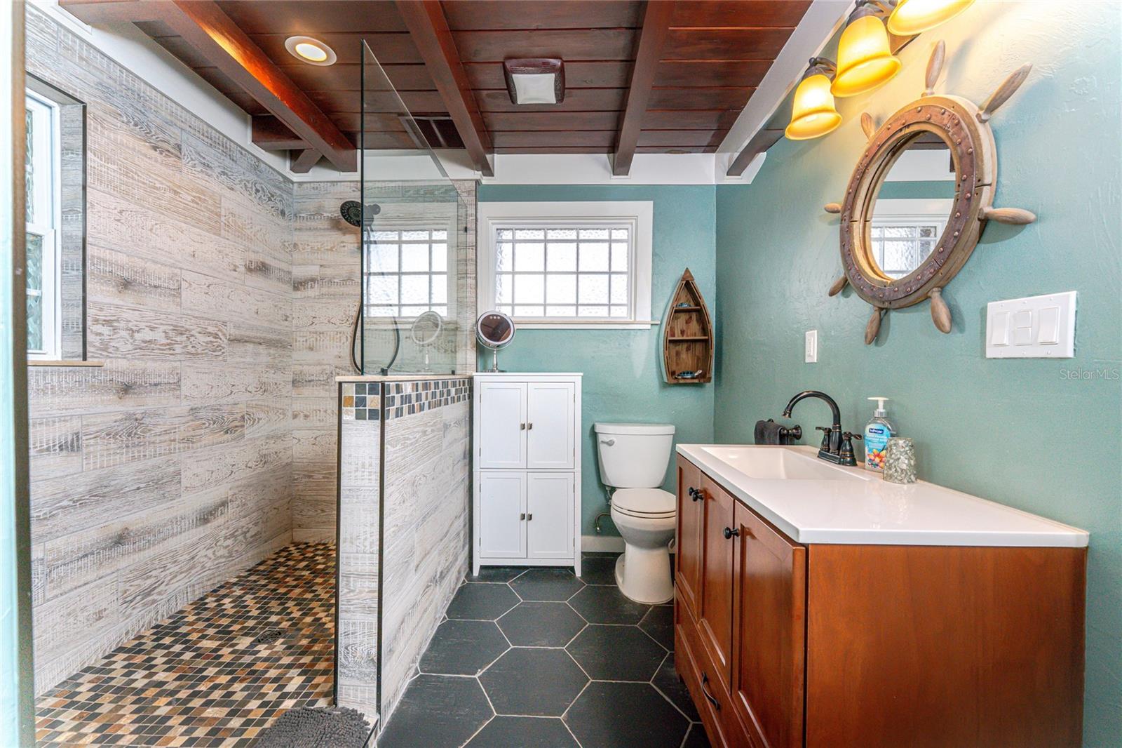 GROVE CITY TERRACE - Residential